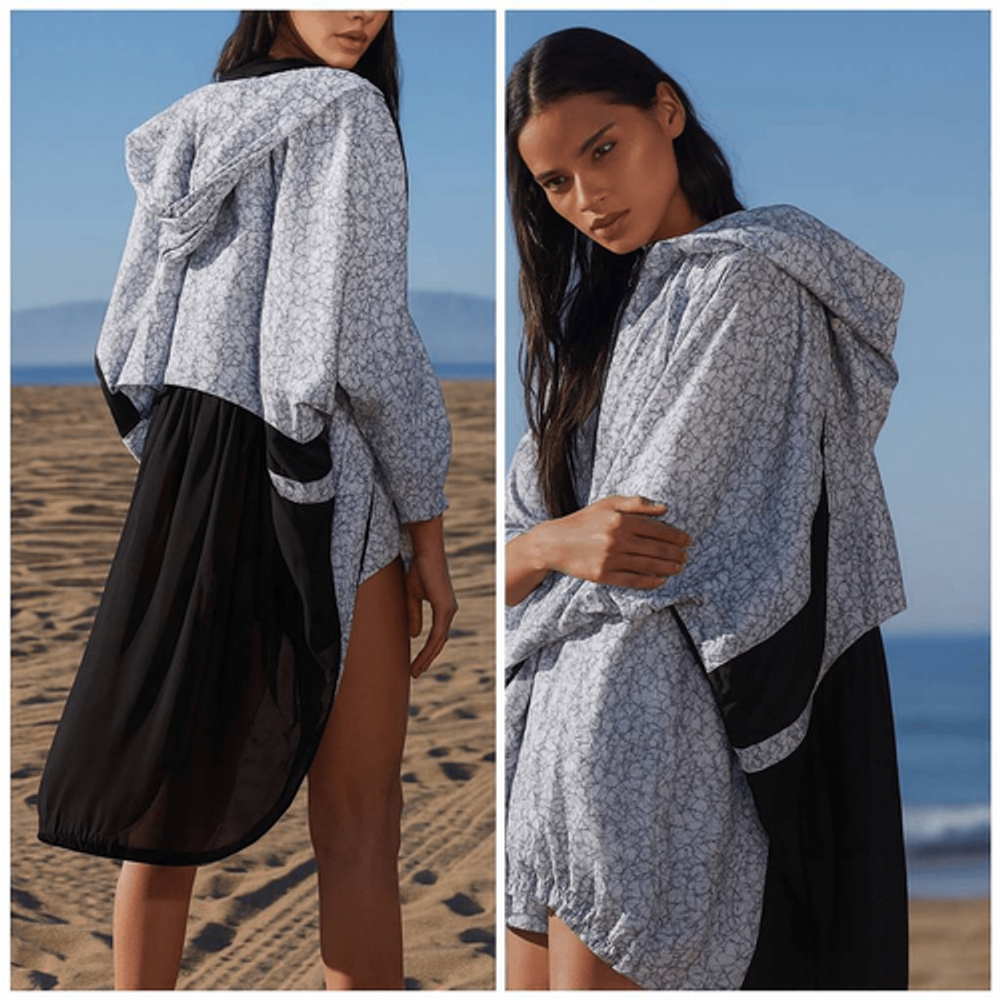 Koral Oversized Hooded Windbreaker Jacket Mesh Back White Black NWT Small